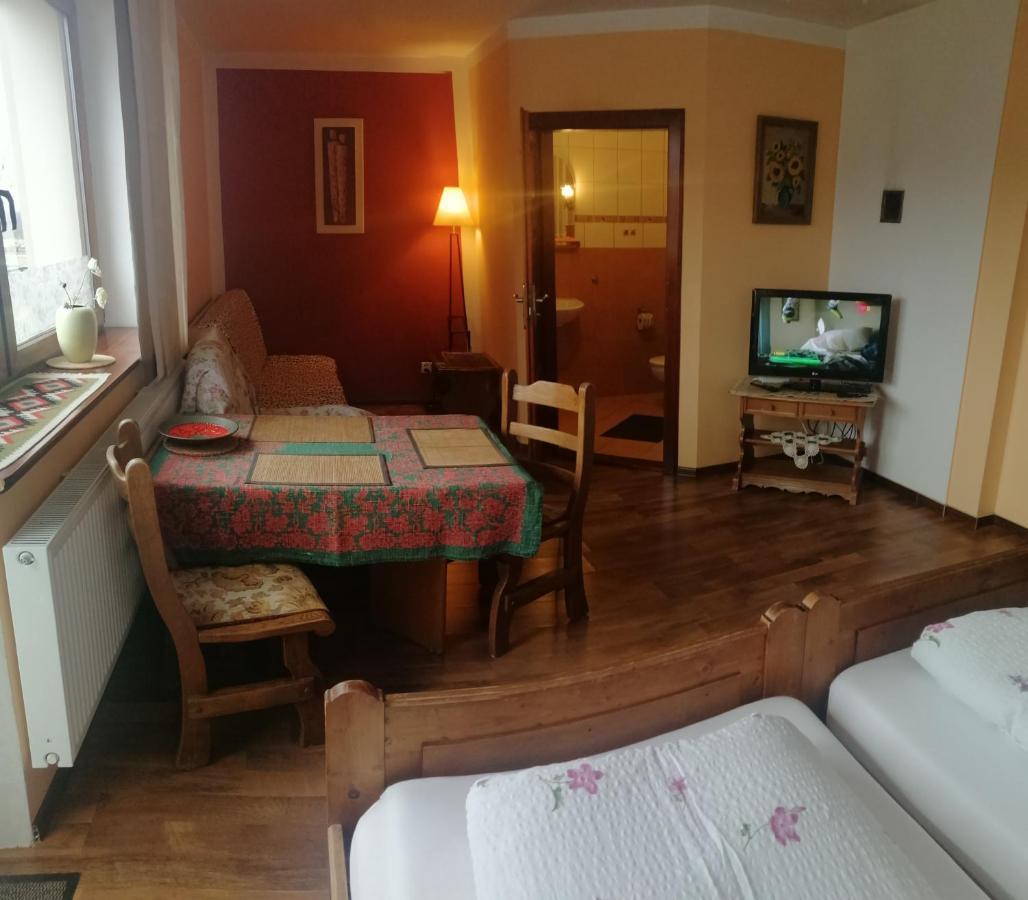 Ściegny Villa Meisterburg חדר תמונה